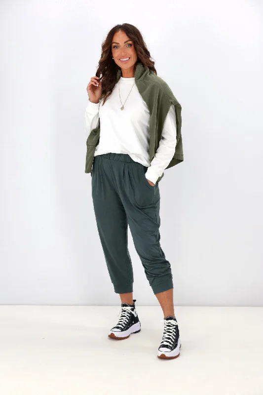 Betty Basics Tokyo 3/4 Pant Dusty Moss