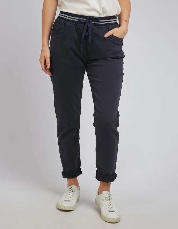 Foxwood Sylvia Jogger Navy