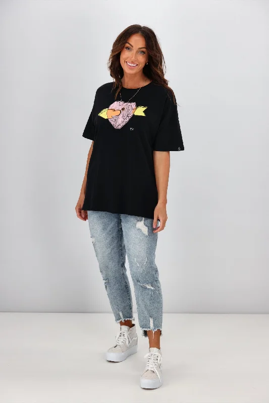 Rebel Club By Shine On Arrow Heart Boyfriend Tee Black