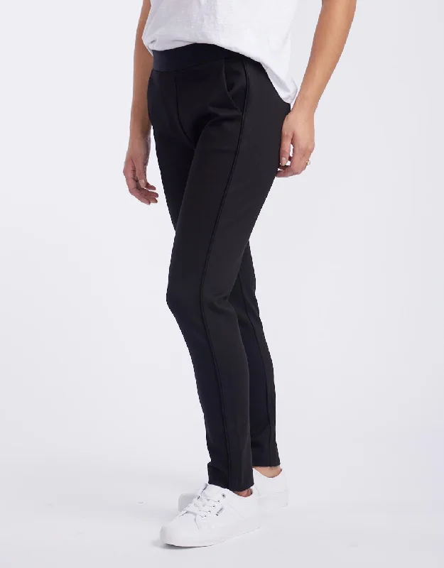 Signature Ponti Pant - Black on Black