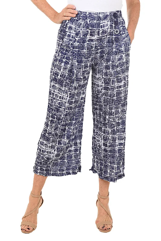 Cobblestones Button-Embellished Crinkle Pant