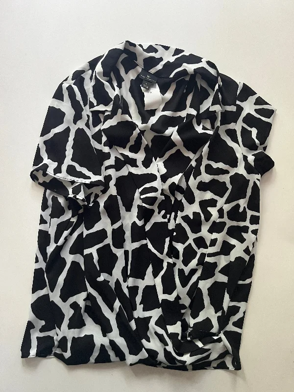 Blouse Short Sleeve By Worthington In Black White, Size: L