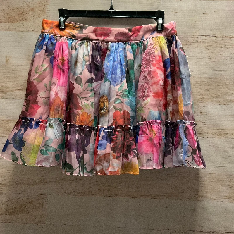 Skirt Mini & Short By Mi Ami In Floral Print, Size: 8