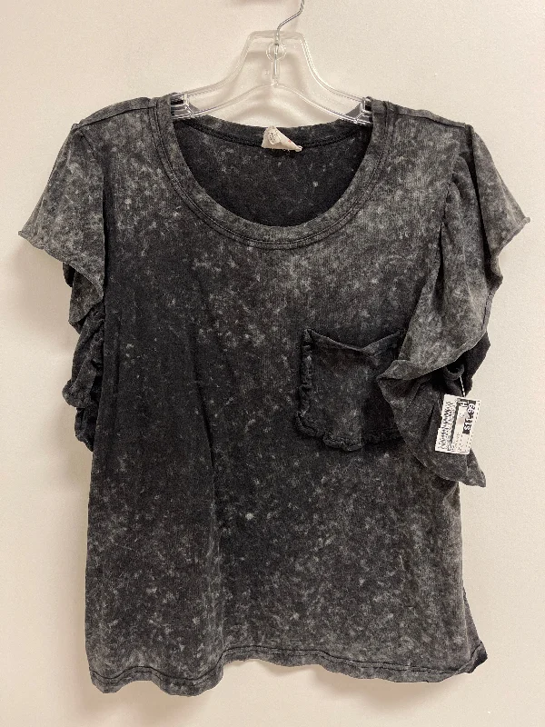 Top Short Sleeve By Bibi In Black & Grey, Size: L